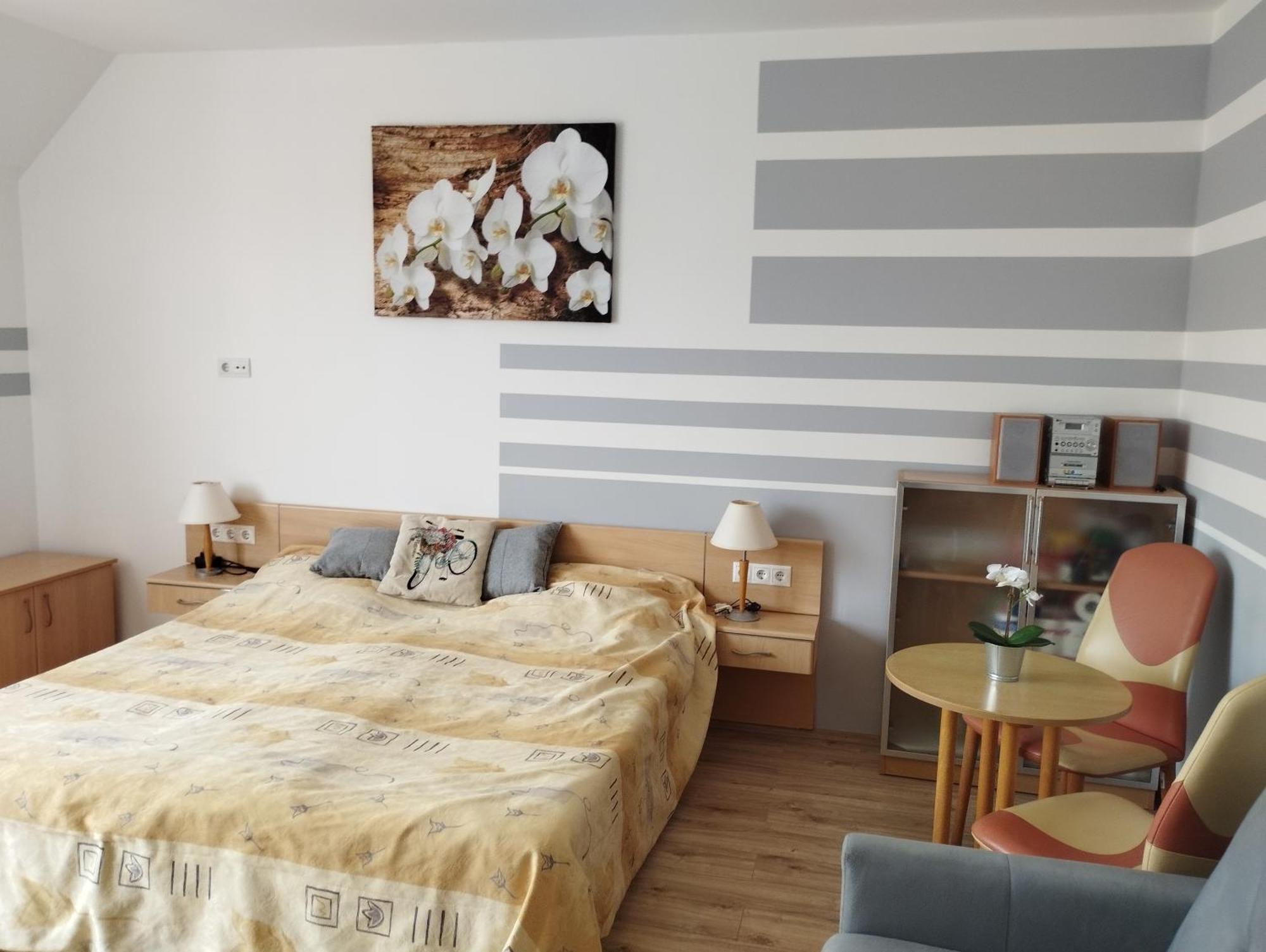 Nyugalom Apartman Залакарос Екстериор снимка